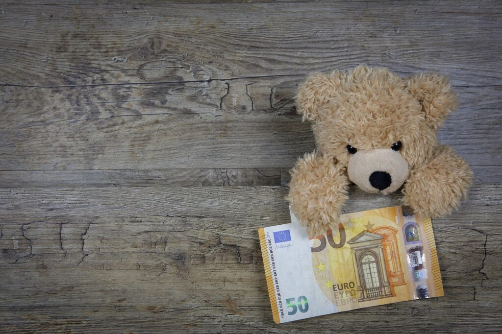 Donare la casa ai figli mantenendo l’usufrutto: come funziona e quanto costa