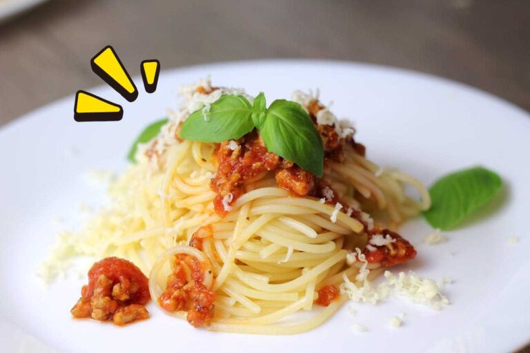Come cucinare gli spaghetti al tonno: ecco la ricetta degli anni 90